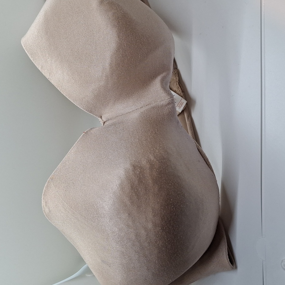 Cacique bra 42DD